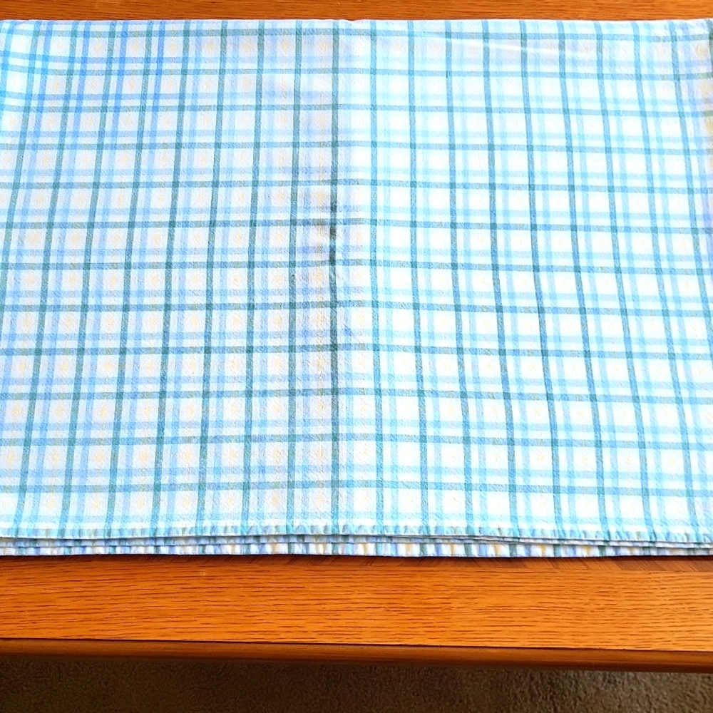 Vintage Striped Tablecloth 76 x 52